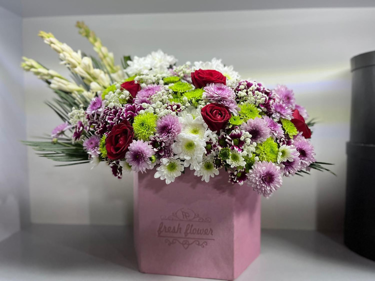 باکس گل داوودی رز مریم بابونه