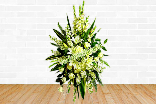 تاج-گل-یک-طبقه-گلایل-اورینتال-رز-شبو-سفید-برگ-سبز