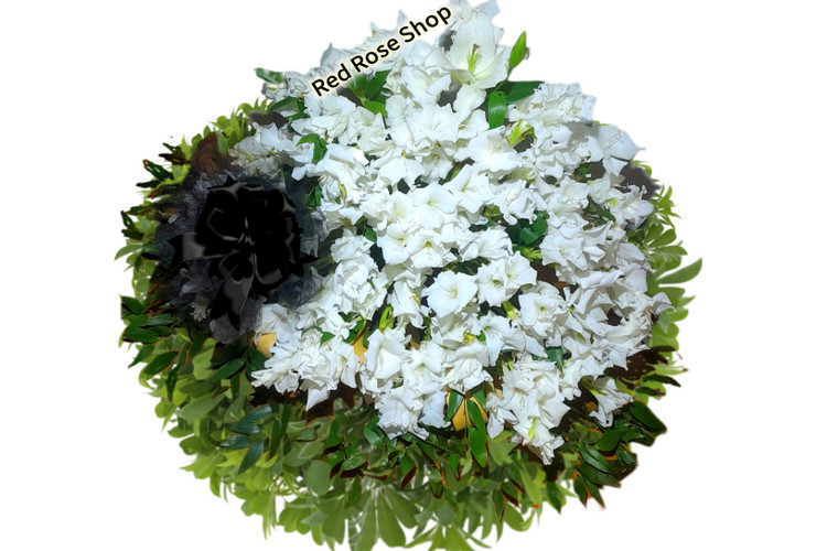 گل-روی-میز-گرد-بزرگ-گلایل-اورینتال-برگ