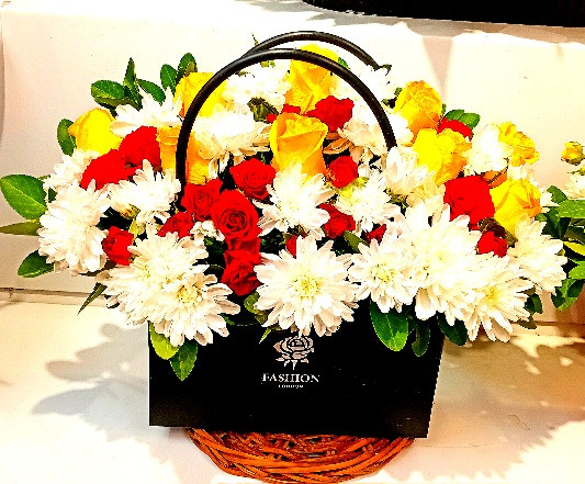 بگ-فلاور-رز-زرد-دتوودی-سفید-قرمز