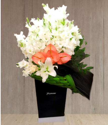 باکس-گل-قدی-بلند-گلایل-انتوریوم-طرح-جدید-۱۴۰۵