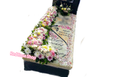 red-rose-flower-panel-on-grave.jpg